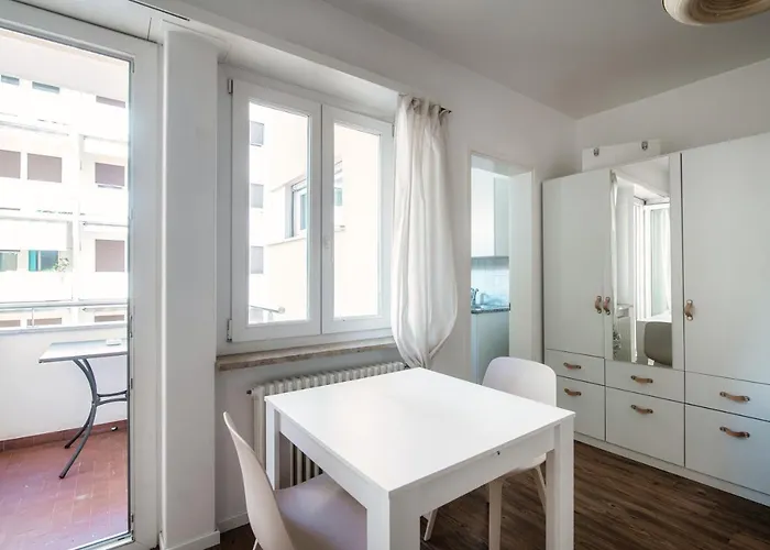 By Quokka 360 - Flats On Piazza Grande Apartmán