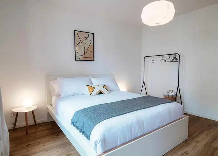 By Quokka 360 - Flats On Piazza Grande Apartmán