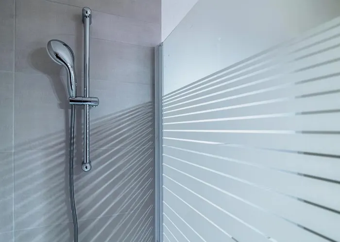 By Quokka 360 - Flats On Piazza Grande * 로카르노