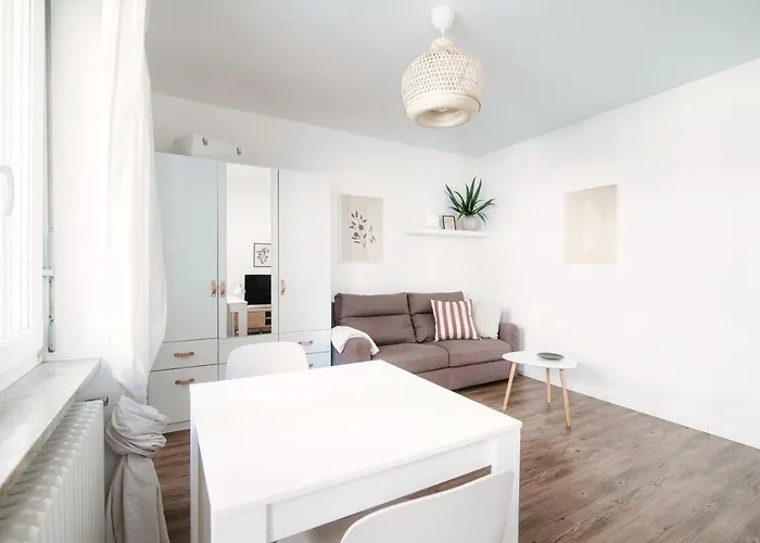 Apartament By Quokka 360 - Flats On Piazza Grande Locarno